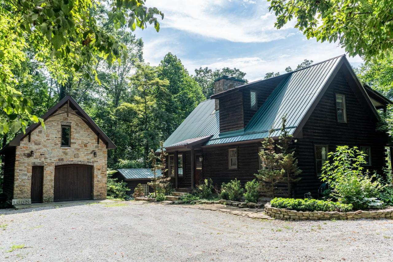 Cozy 2 Bedroom Cabin Nestled In Wooded Hideaway Monterey 외부 사진